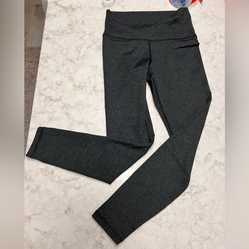 FLEO 25” inseam SUPER HIGH leggings, heathered gray, medium EUC